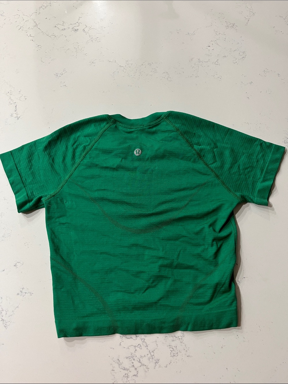 lululemon athletica Emerald Green Short Sleeve Performance Tee - Picture 2 of 3